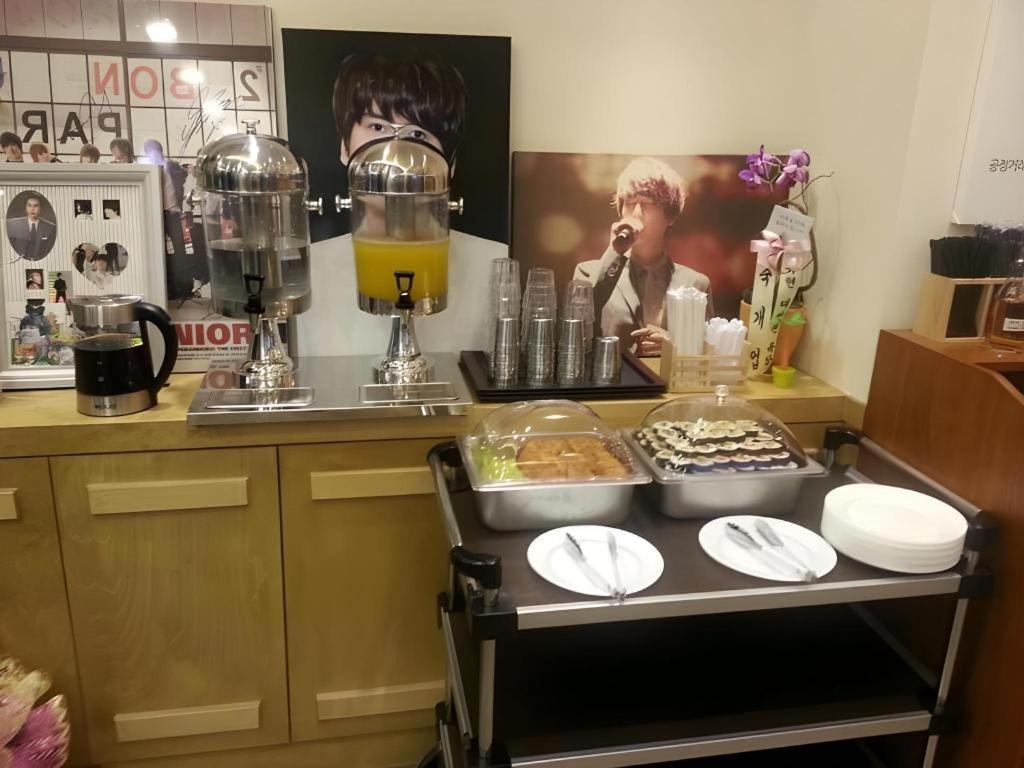 Myeongdong Mom House Hotel Seoul Ngoại thất bức ảnh