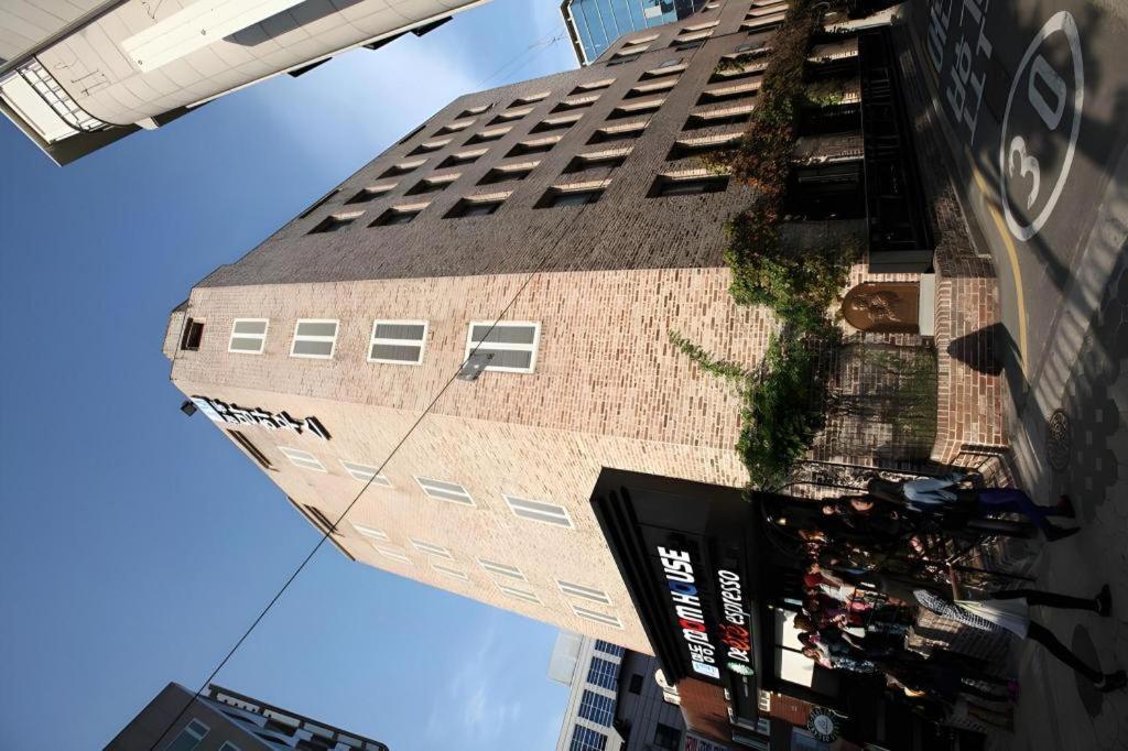 Myeongdong Mom House Hotel Seoul Ngoại thất bức ảnh
