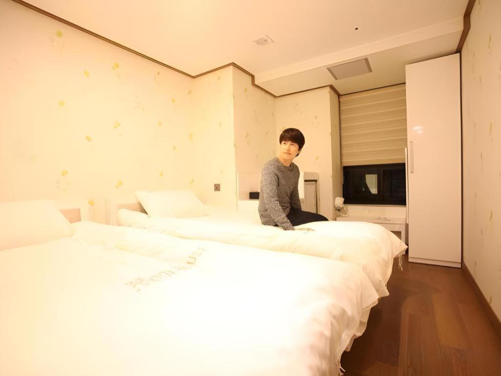 Myeongdong Mom House Hotel Seoul Ngoại thất bức ảnh