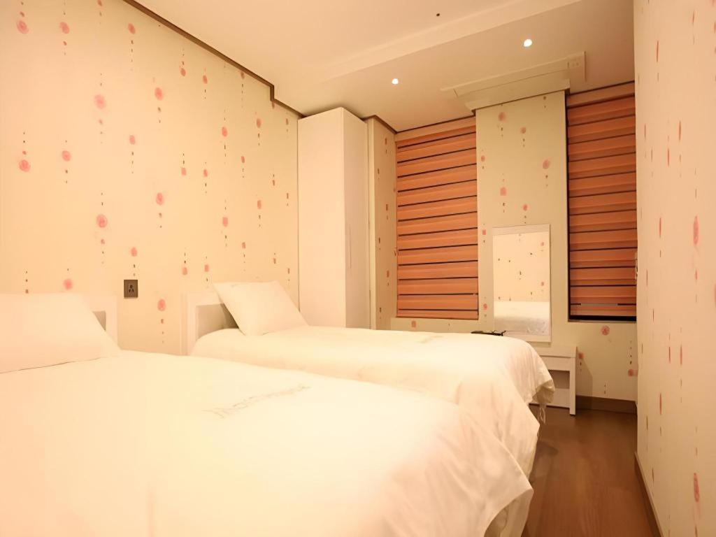 Myeongdong Mom House Hotel Seoul Ngoại thất bức ảnh