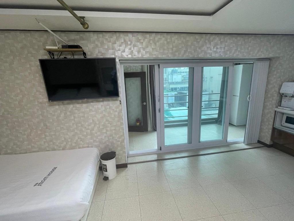 Myeongdong Mom House Hotel Seoul Ngoại thất bức ảnh