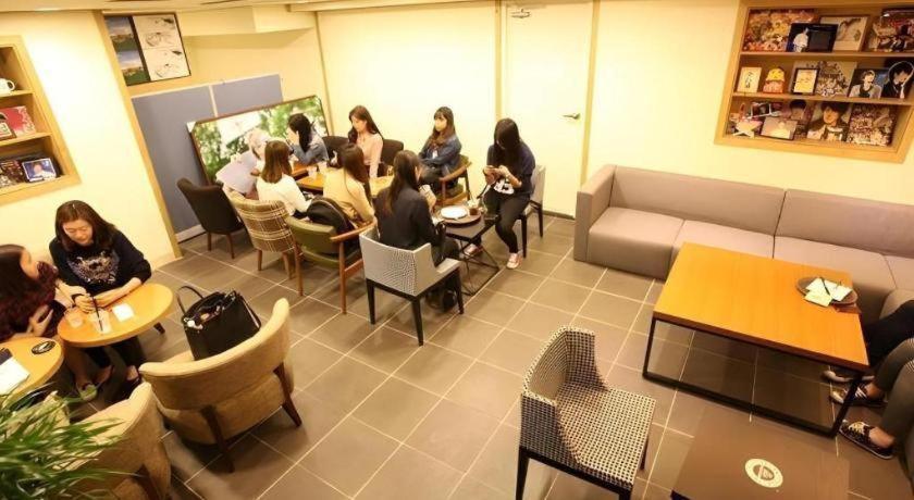 Myeongdong Mom House Hotel Seoul Ngoại thất bức ảnh